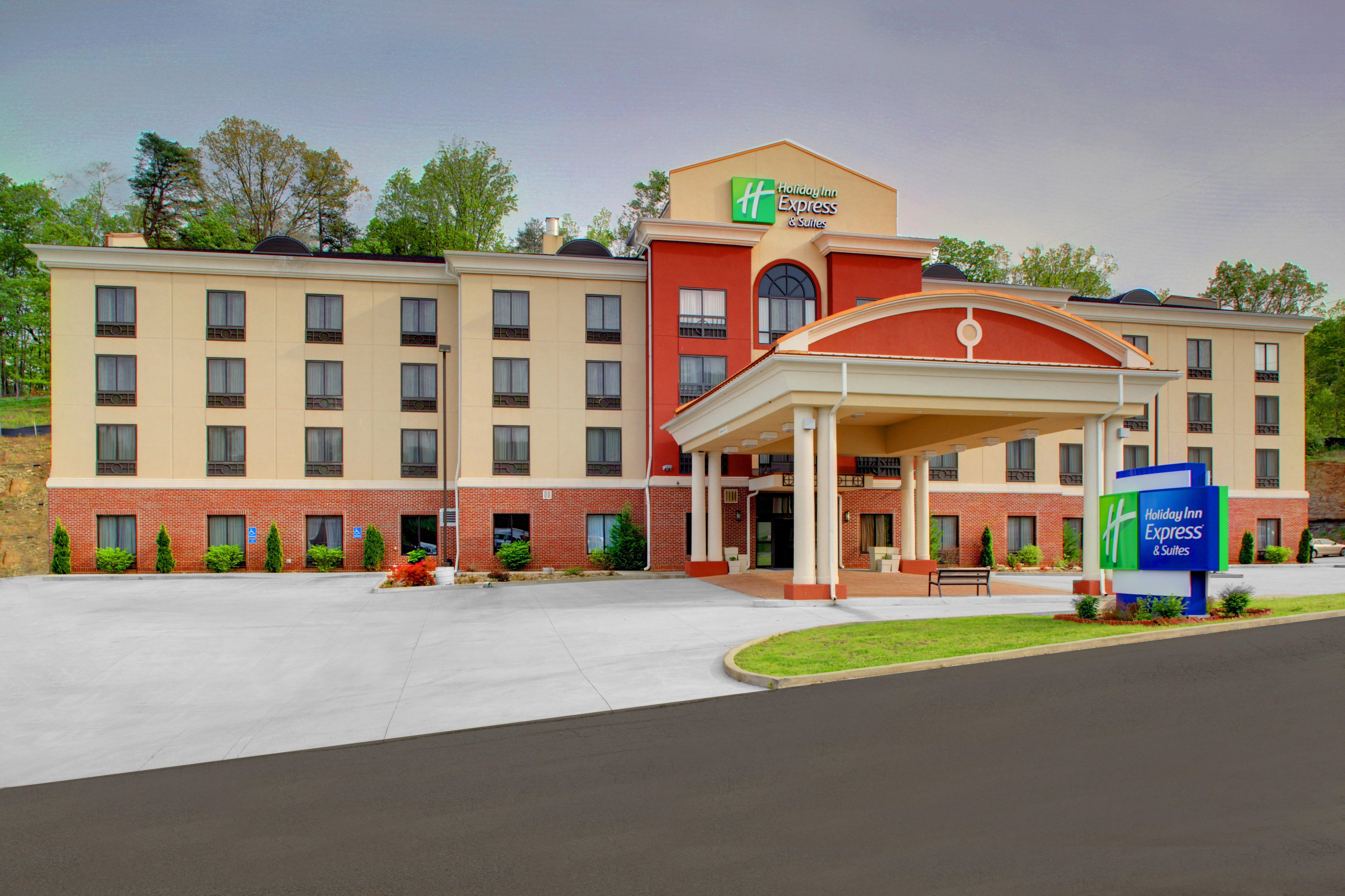 Holiday Inn Express & Suites Cross Lanes, An Ihg Hotel Exterior foto