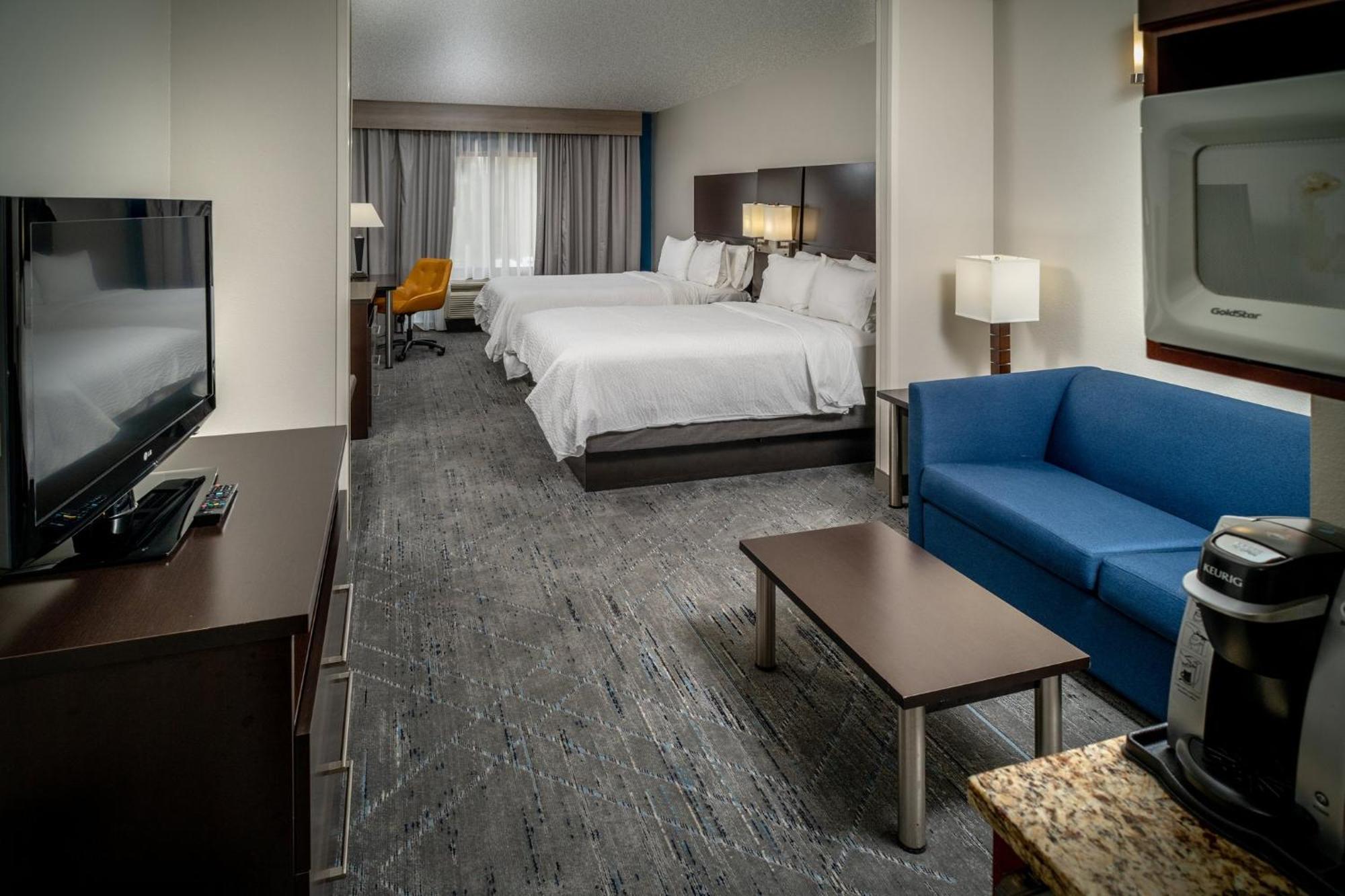 Holiday Inn Express & Suites Cross Lanes By Ihg Exterior foto