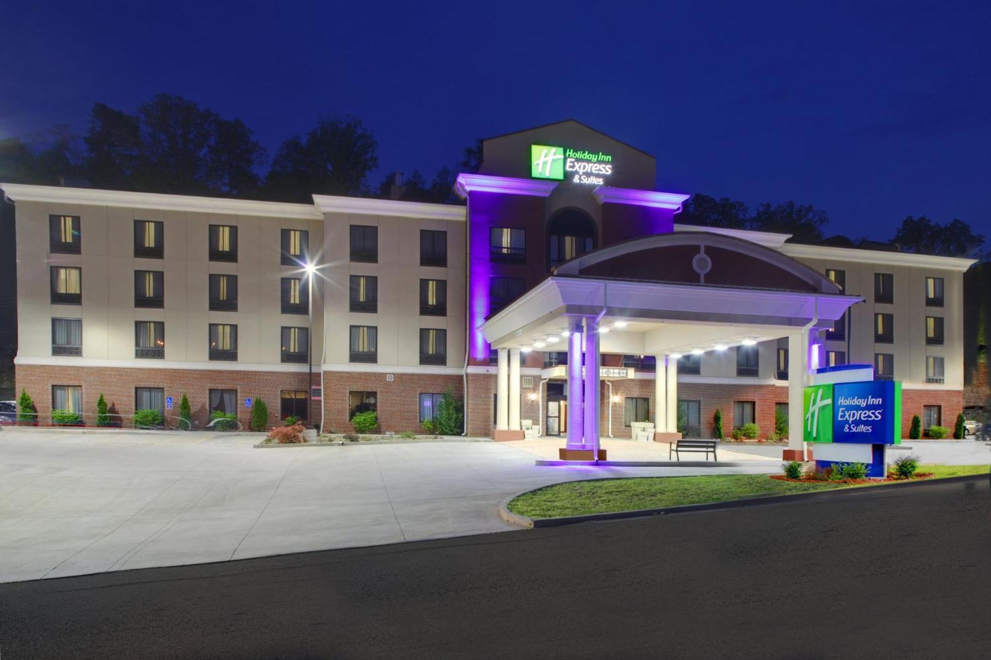 Holiday Inn Express & Suites Cross Lanes By Ihg Exterior foto